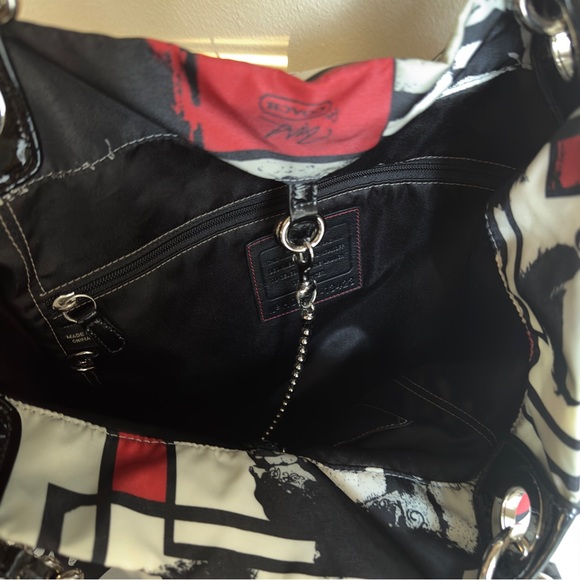 RARE Limited Edition Coach x UFC bag - Picture 11 of 16